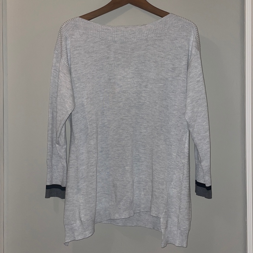 Never worn classy long fitted sweater M